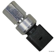 Pressostato de Alta Volkswagen Golf/ Fox/Polo 2002>/ Passat/ Audi A3 na Linha de Liquido – AA OEM: OEM: 1K0959126E/ 1K0959126D/ 5K0959126